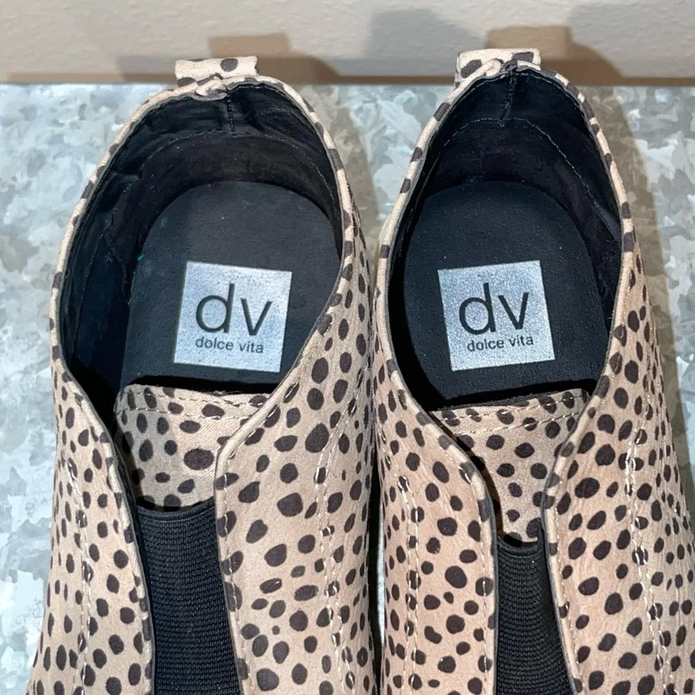 DV by Dolce Vita Animal Print Laceless Slip On Shoes, Size 8